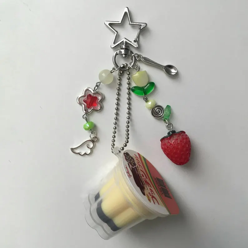 Japanese Pudding Keychain, Pin - Phone Accessories Aesthetic recension och pris