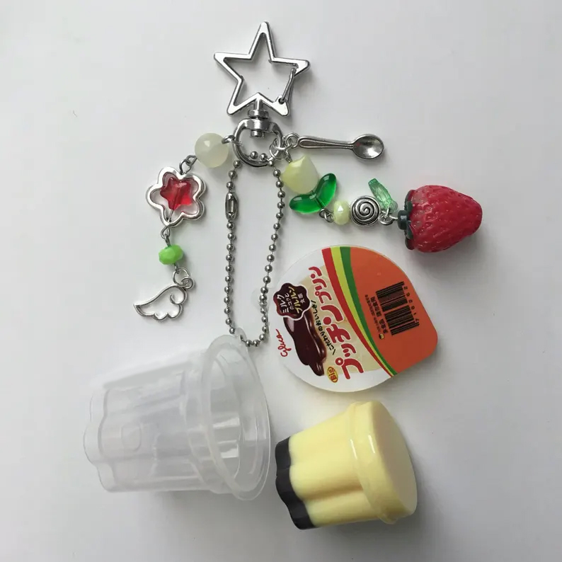 Japanese Pudding Keychain, Pin - Phone Accessories Aesthetic recension och pris